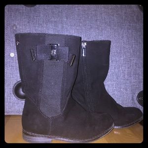 Kid’s Michael kors black boot